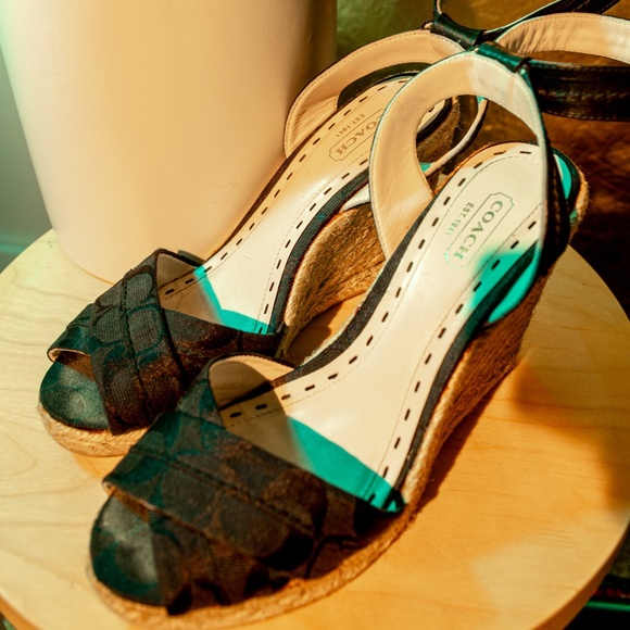 Coach Wedge Sandal - Picture 4 of 4